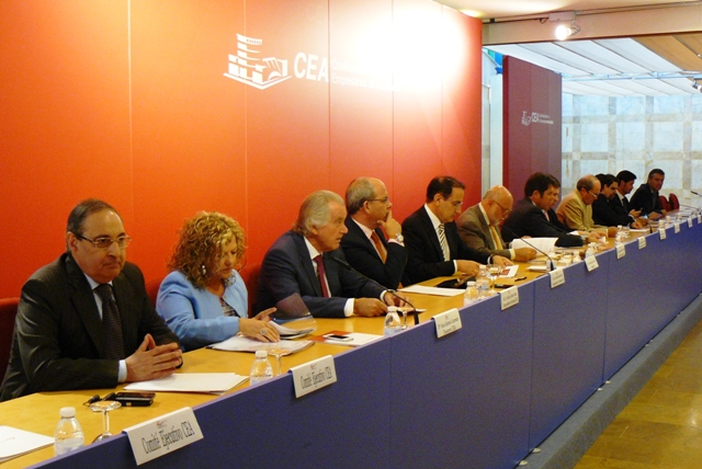 La Junta Directiva de la CEA valora positivamente el decreto de la Junta de Andalucía para reducir las trabas administrativas