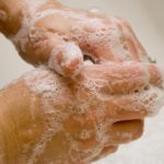 Límpiese las manos – Campaña mundial anual a favor de la higiene de manos. _x000D_