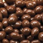 Chocolate para proteger su corazón y su cerebro: Su consumo reduce el riesgo de ictus y enfermedad cardiaca. _x000D_